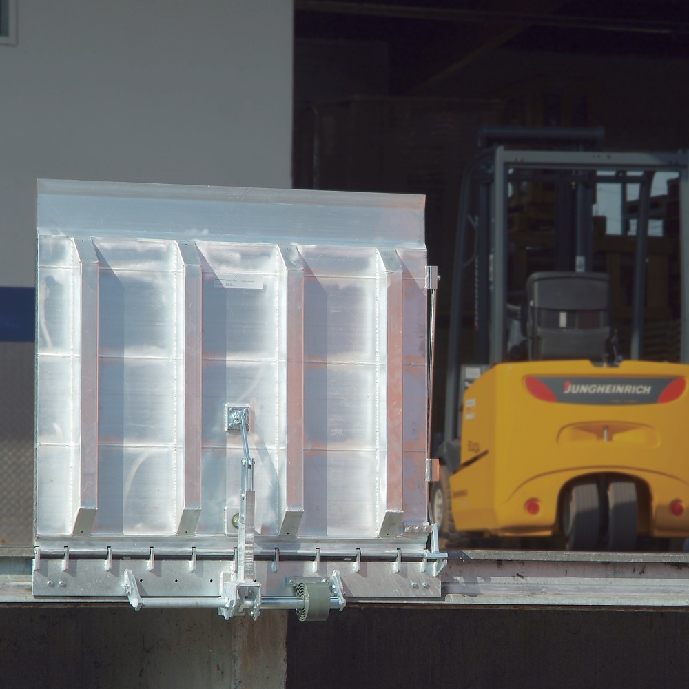 Produktabbildung Nr. 2: Altec Klappbrücke, federunterstützt mit Fallsicherung, TK 4.000 kg, BxL 1.500 x 1.065 mm