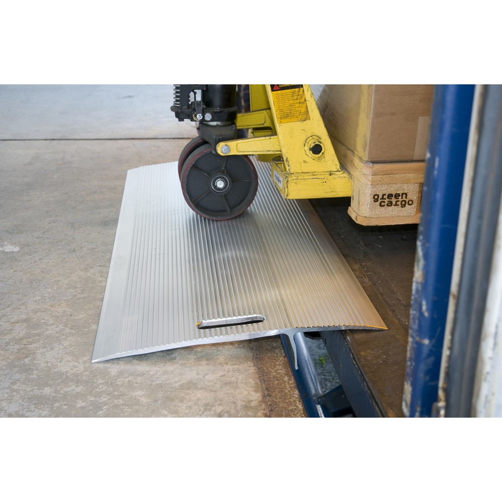 Produktabbildung Nr. 2: Altec Überladebrücke HFB, TK 1.200 kg, LxB 575 x 2.000 mm