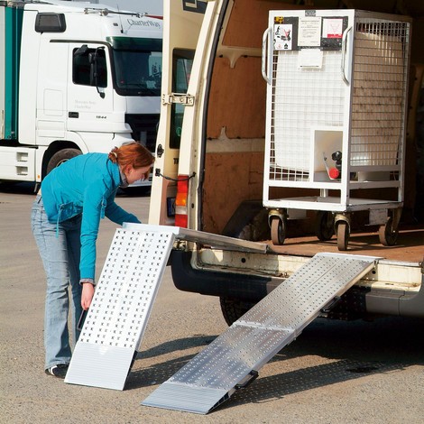 Produktabbildung Nr. 2: Altec Klappbare Verladeschienen AOS-F, flexibel einsetzbar, Tragkraft/Paar 975 kg/Stück, LxB 2.045 x 800 mm