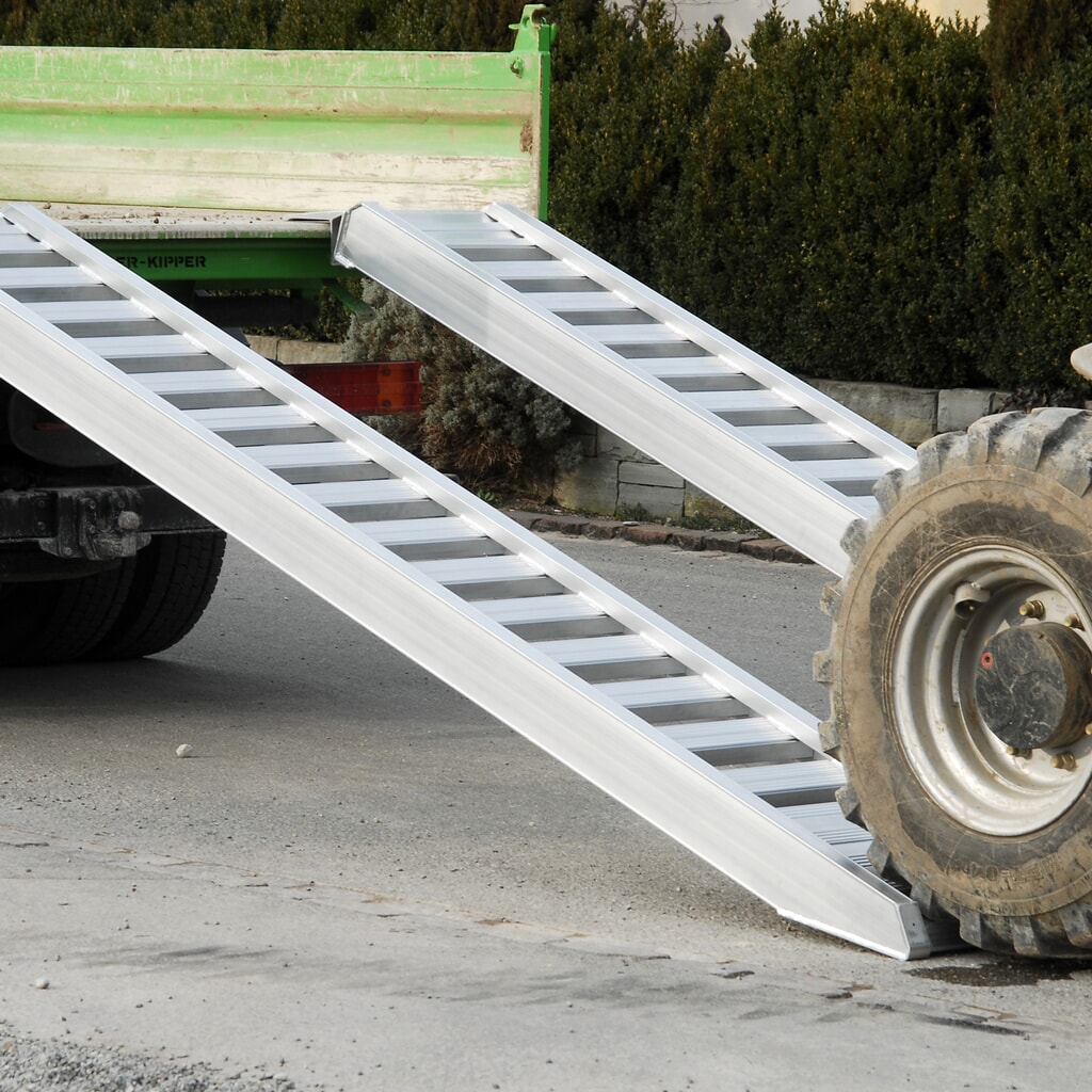 Produktabbildung Nr. 4: Altec Verladeschienen AVS mit Sprossen, mit Rand, für mittelschwere Ladegüter Tragkraft 1.660 kg/Paar, LxB 2.340 x 245 mm