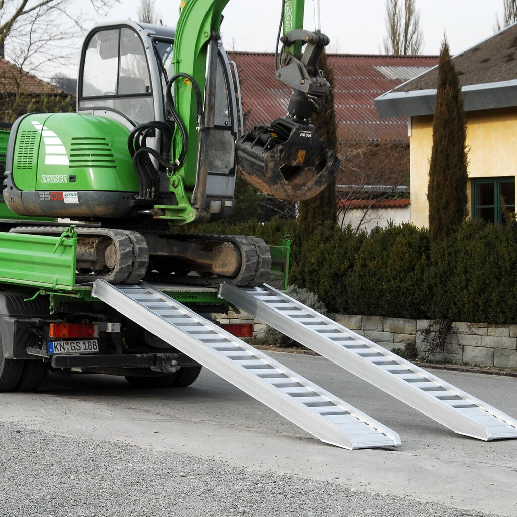 Produktabbildung Nr. 7: Altec Verladeschienen AVS mit Sprossen, mit Rand, für mittelschwere Ladegüter Tragkraft 1.660 kg/Paar, LxB 2.340 x 245 mm