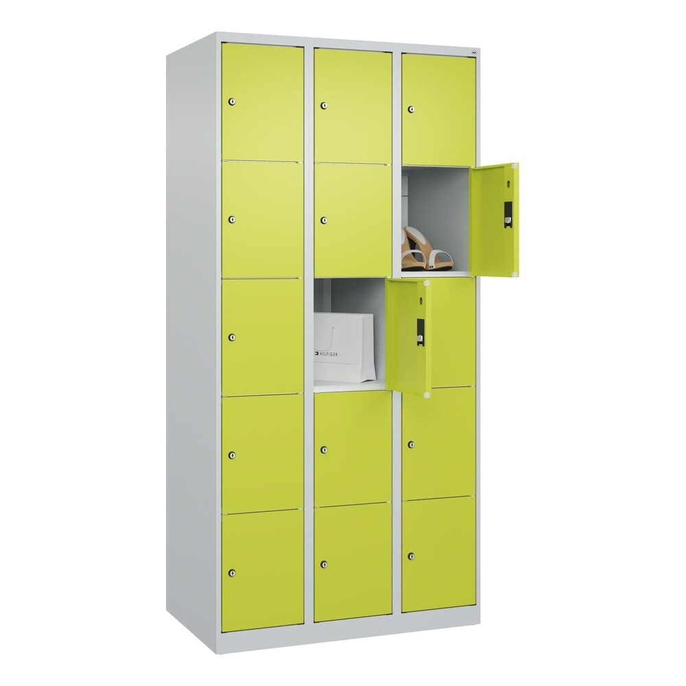 Produktabbildung Nr. 10: C+P Schließfachschrank Classic PLUS, 3 Abteile, HxBxT 1.850 x 900 x 500 mm, lichtgrau, clowngrün, 15 Fächer, Zylinderschloss