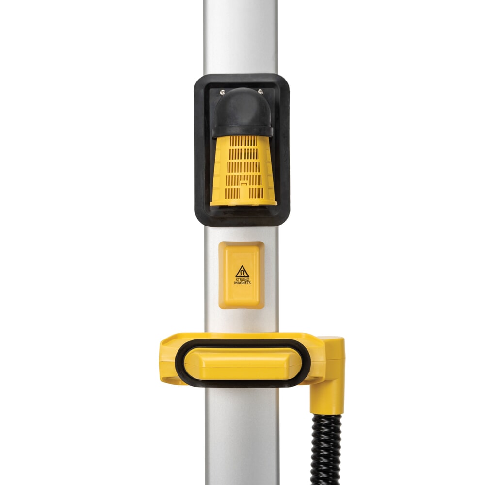 Produktabbildung Nr. 17: Tennant® Handgeführte Micro-Scheuersaugmaschine i-mop, mit gegenläufigen Doppelbürsten, Arbeitsbreite 368 mm