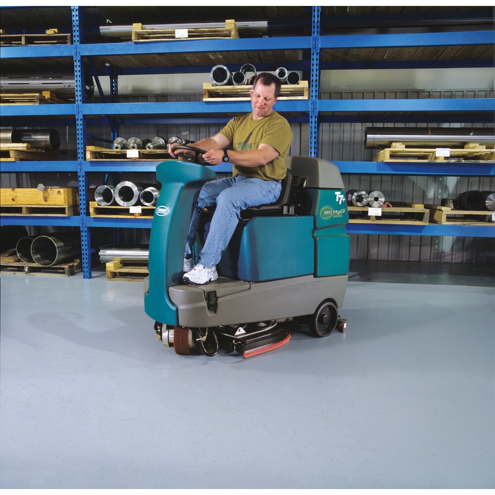 Produktabbildung Nr. 9: Tennant® Aufsitz-Scheuersaugmaschine T7, mit Hygenic®-Tanks, mit 2 Schrubbtellern