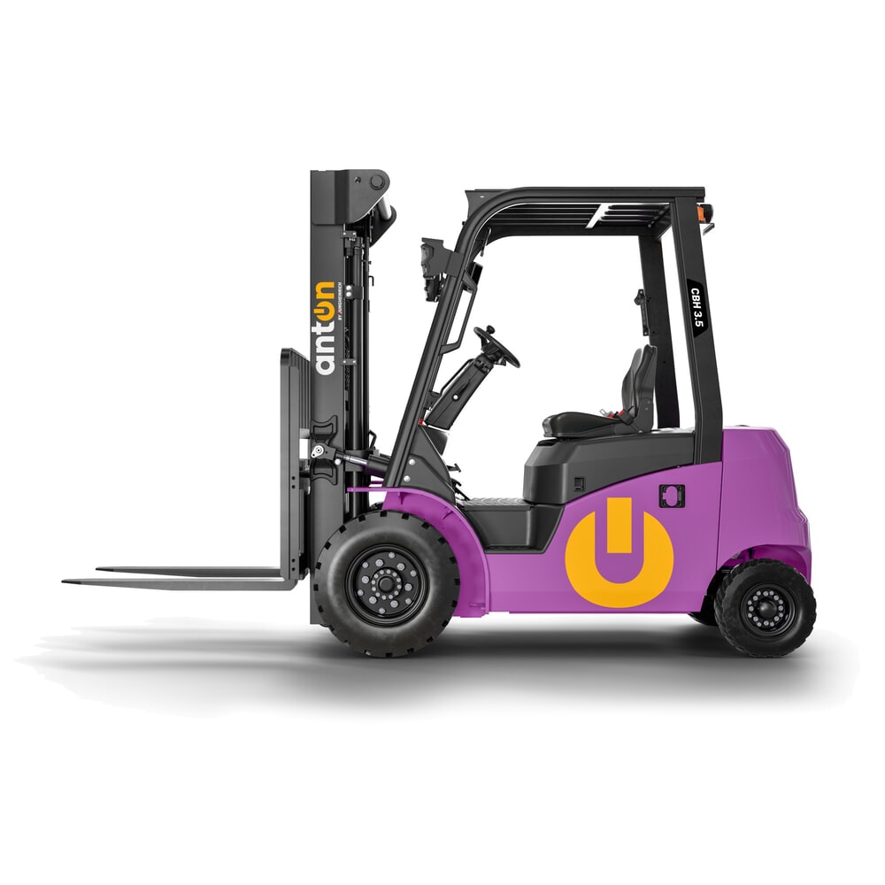 Produktabbildung: AntOn by Jungheinrich Elektro-Stapler CBH 3.5 mit Dreifach-Teleskop-Hubgerüst, Hubhöhe 4800 mm, Tragfähigkeit 3500 kg, Wetterschutzkabine Eco, inklusive externem Ladegerät 80 V, 60 A, CEE, 5-pin