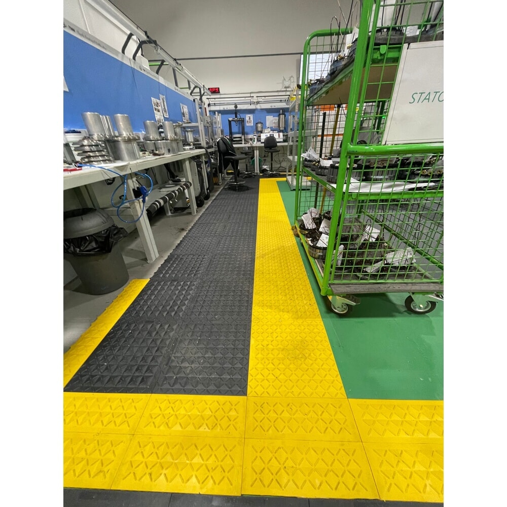 Produktabbildung Nr. 2: REBOURNE® Anti-Ermüdungsmatte H5, hochbelastbar, ESD-Ausführung, modulare Kachel, BxL 460 mm x 460 mm