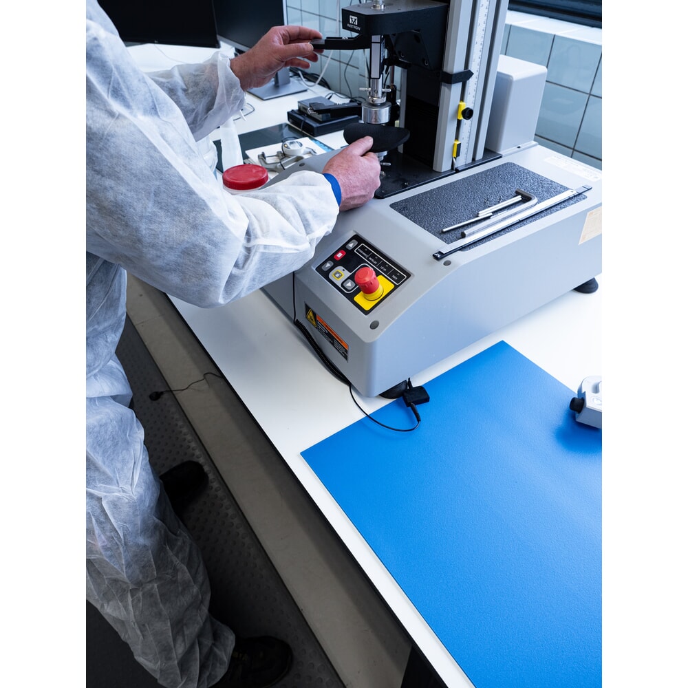 Produktabbildung Nr. 5: REBOURNE® Industriematte W3, ESD-Tischauflage, blau, BxL 600 mm x 1200 mm