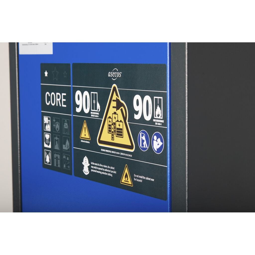 asecos® Akku-Sicherheitsschrank Typ 90 für Lithium-Ionen-Batterien ION-CORE-CHARGE, HxBxT 1.953 x 599 x 615 mm, 4x isolierte Fachböden, 2x Steckdosenleiste (EU-Ausführung), 1x Bodenauffangwanne Produktabbildung Nr. 5: asecos® Akku-Sicherheitsschrank Typ 90 für Lithium-Ionen-Batterien ION-CORE-CHARGE, HxBxT 1.953 x 599 x 615 mm, 4x isolierte Fachböden, 2x Steckdosenleiste (EU-Ausführung), 1x Bodenauffangwanne