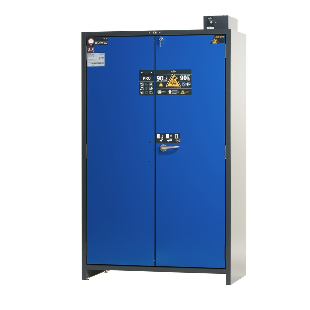 Produktabbildung: asecos® Akku-Sicherheitsschrank Typ 90 für Lithium-Ionen-Batterien ION-PRO-CHARGE, HxBxT 2.224 x 1.193 x 615 mm, 4x gelochte Fachböden, 4x Steckdosenleiste (EU-Ausführung), 1x Bodenauffangwanne