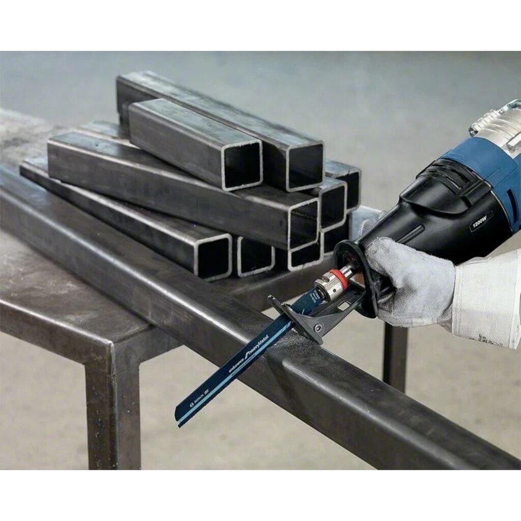 Säbelsägeblatt S 930 CF L.150mm B.22mm TPI 8+10 2,5+3,2mm 2x2 Geometrie 5er Pk. Produktabbildung Nr. 3: Säbelsägeblatt S 930 CF L.150mm B.22mm TPI 8+10 2,5+3,2mm 2x2 Geometrie 5er Pk.