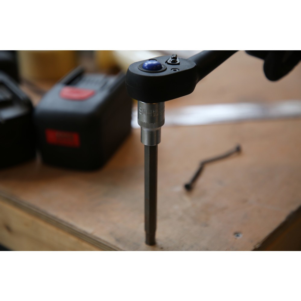 Produktabbildung Nr. 11: BRILLIANT TOOLS 1/2" Innensechskant Bit-Stecknuss, 140 mm lang, 8 mm