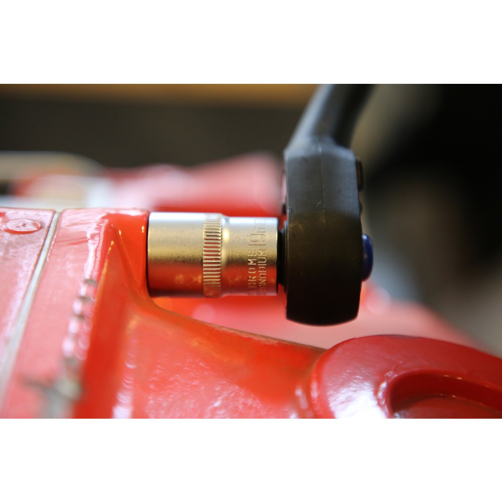 Produktabbildung Nr. 12: BRILLIANT TOOLS 1/2" Sechskant-Stecknuss, 19 mm