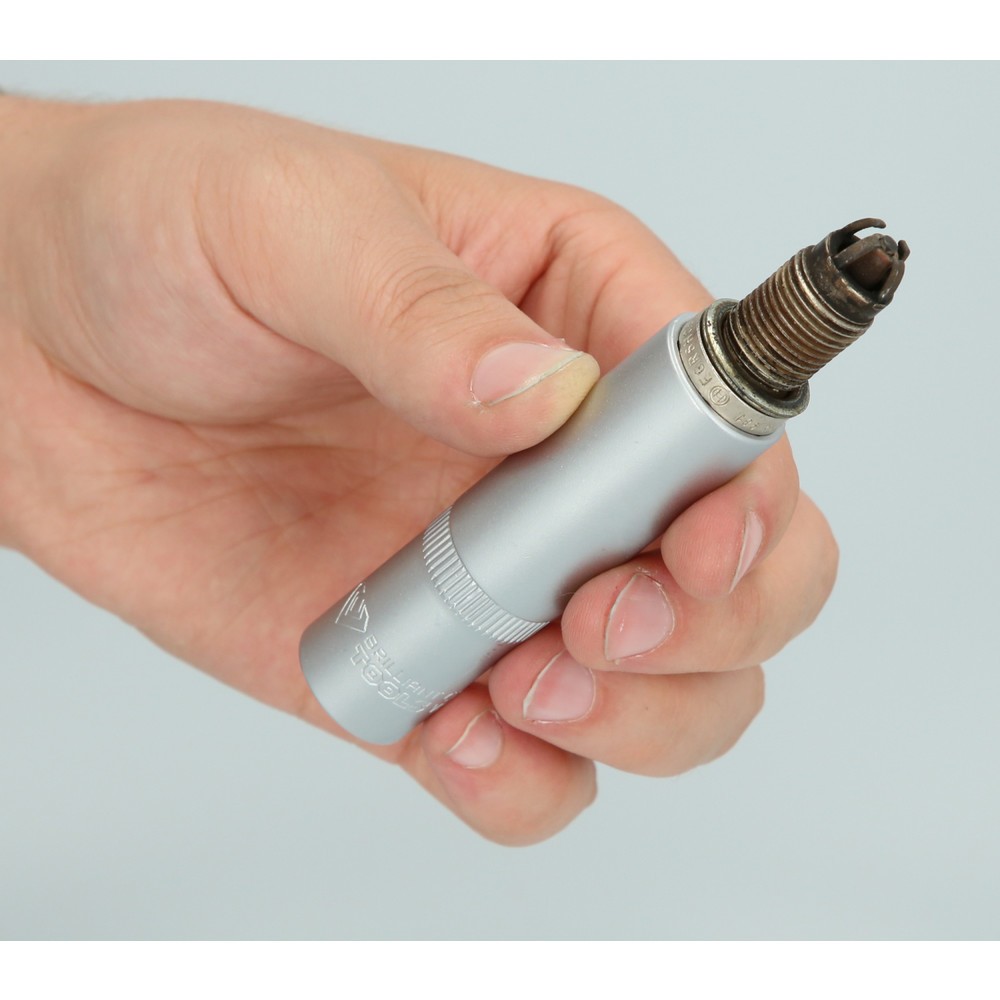 Produktabbildung Nr. 13: BRILLIANT TOOLS 1/2" Zündkerzen-Stecknuss, 21 mm