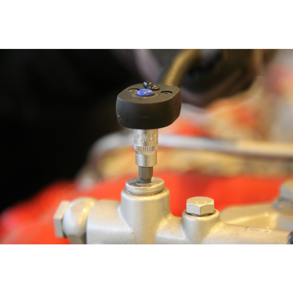 Produktabbildung Nr. 12: BRILLIANT TOOLS 1/4" Innensechskant Bit-Stecknuss, 5 mm