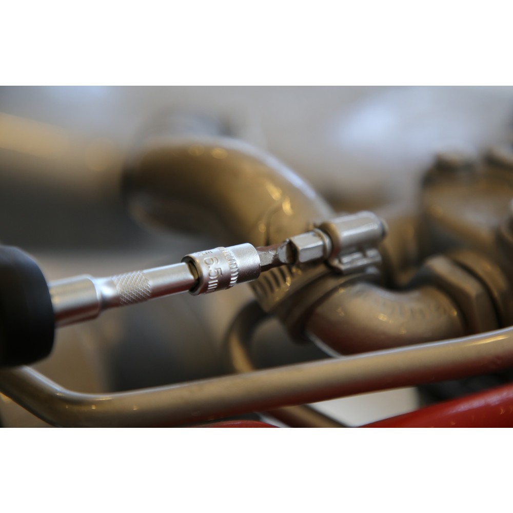 Produktabbildung Nr. 13: BRILLIANT TOOLS 1/4" Schlitz Bit-Stecknuss, 1,2 x 6,5 mm