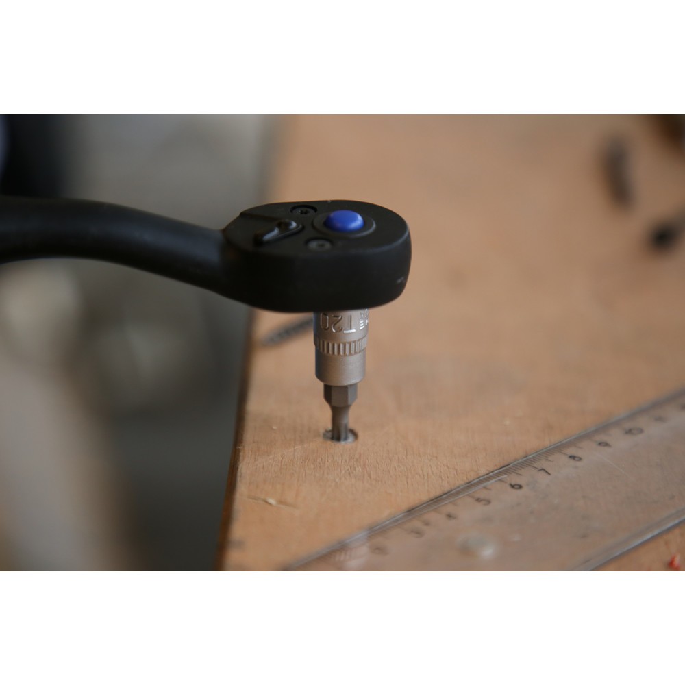 Produktabbildung Nr. 12: BRILLIANT TOOLS 1/4" Torx-Bit-Stecknuss, T20
