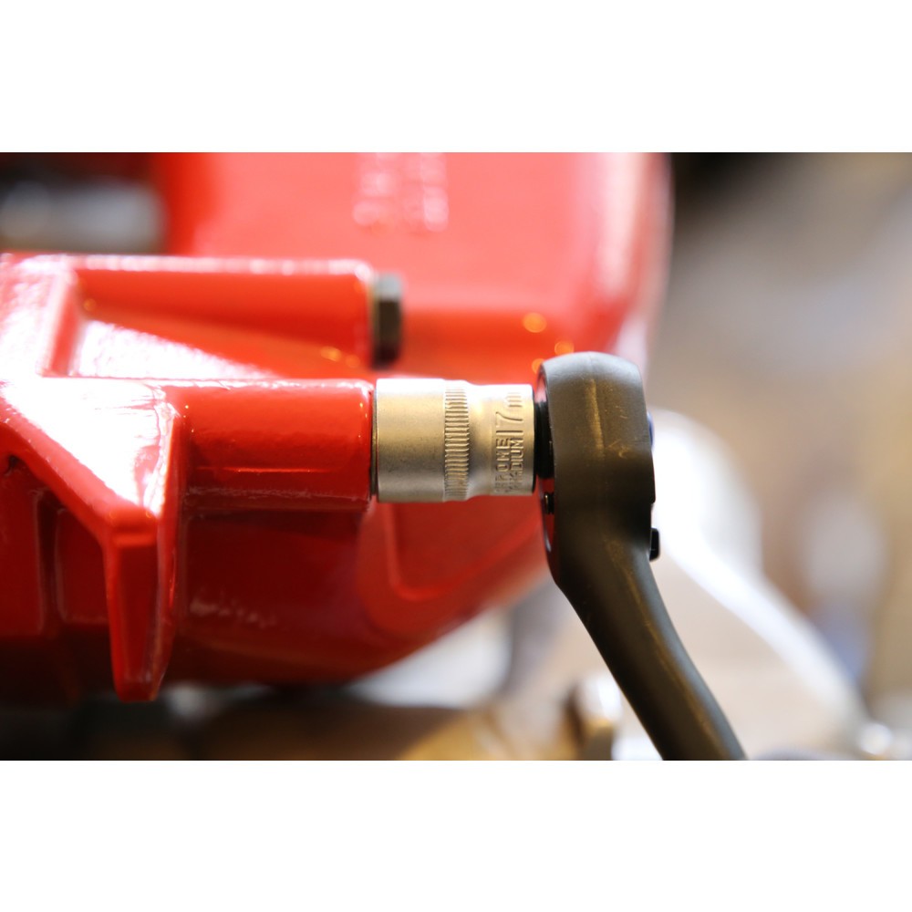 Produktabbildung Nr. 13: BRILLIANT TOOLS 3/8" Sechskant-Stecknuss, 17 mm