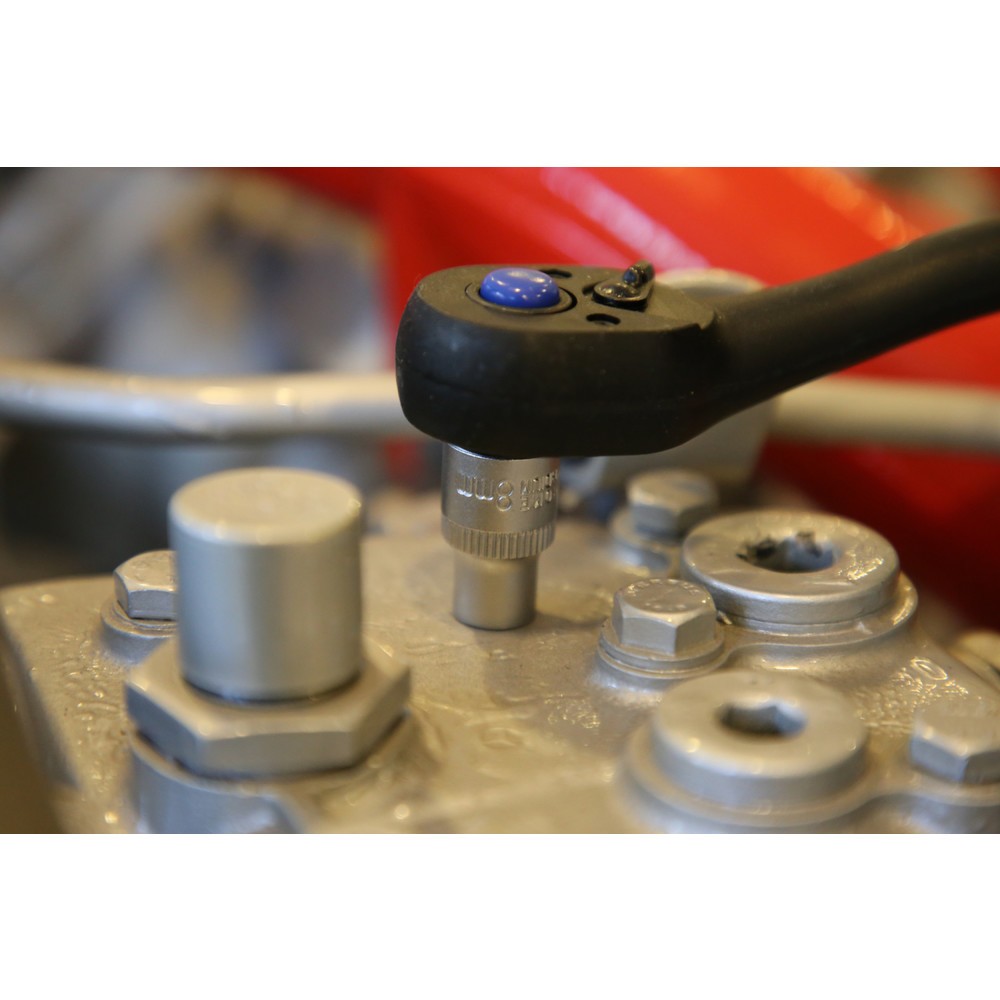 Produktabbildung Nr. 12: BRILLIANT TOOLS 3/8" Sechskant-Stecknuss, 8 mm