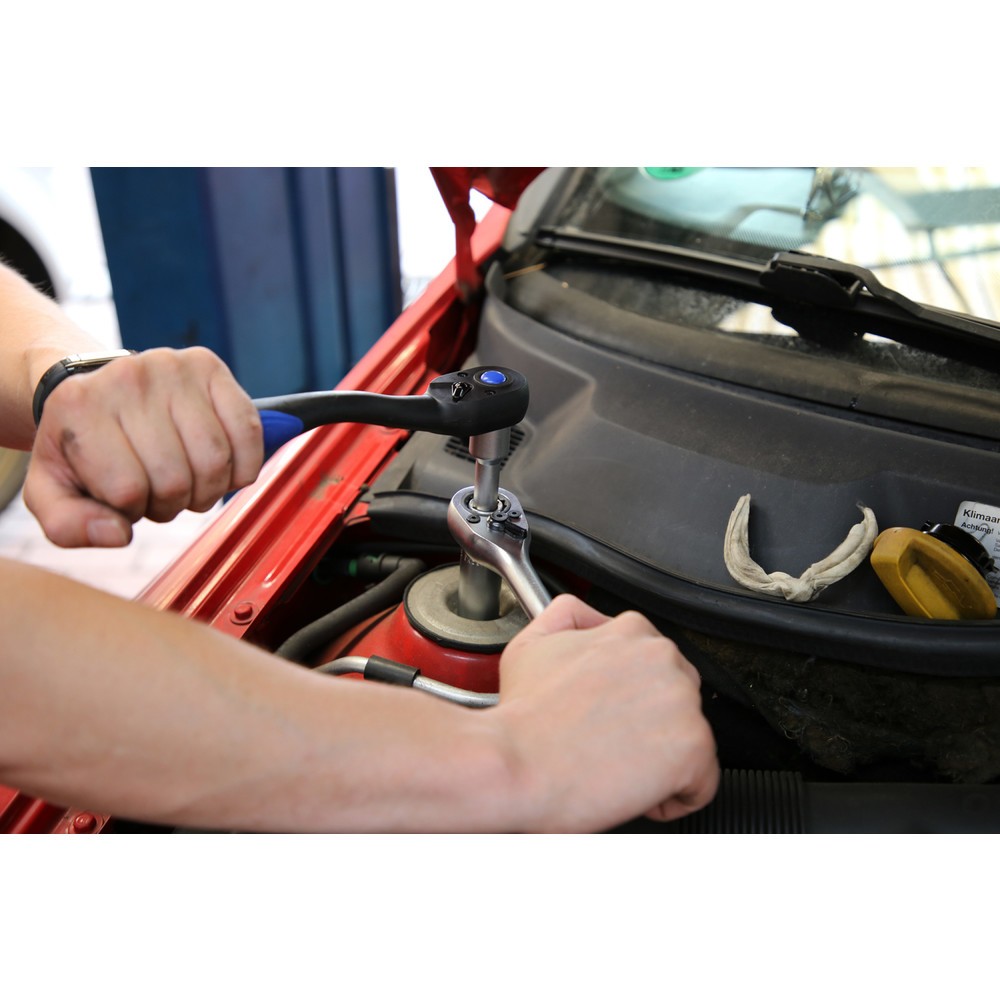 Produktabbildung Nr. 12: BRILLIANT TOOLS Stoßdämpfer-Werkzeug-Satz, 18-tlg