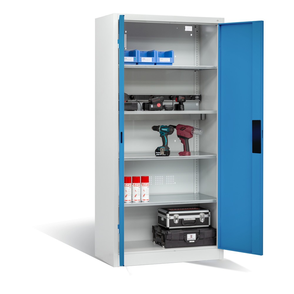 Produktabbildung Nr. 5: C+P Akku-Ladeschrank Serie 89, 1 Elektro-Einlegeboden, 5-fach-Steckdosenleiste, 3 m Zuleitung, lichtgrau/lichtblau