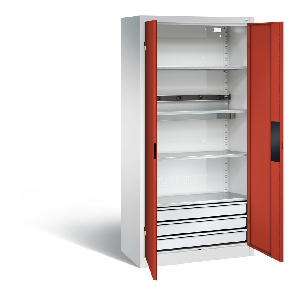 Produktabbildung: C+P Akku-Ladeschrank Serie 89, 3 Schubladen, 1 Elektro-Einlegeboden, 5-fach-Steckdosenleiste, 3 m Zuleitung, lichtgrau/feuerrot