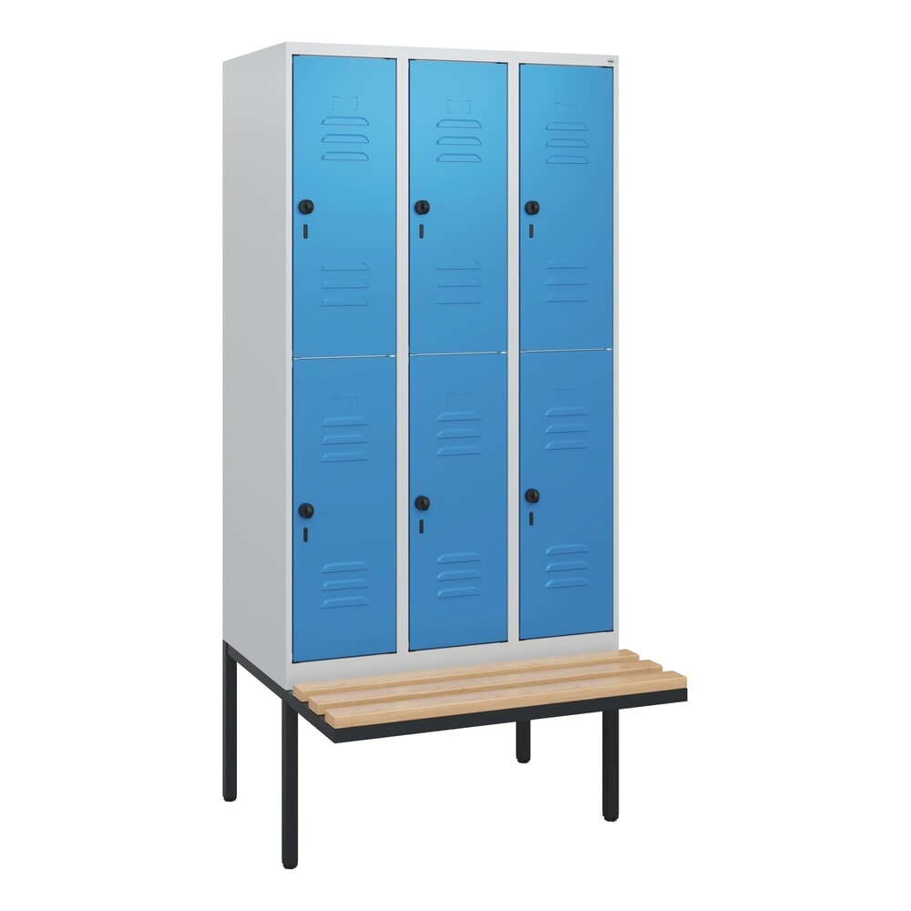 Produktabbildung Nr. 9: C+P Doppelstock-Spind Classic PLUS, 3 Abteile, HxBxT 1.950 x 900 x 815 mm, für Vorhängeschloss, auskragende Bank aus Buche, lichtgrau, lichtblau