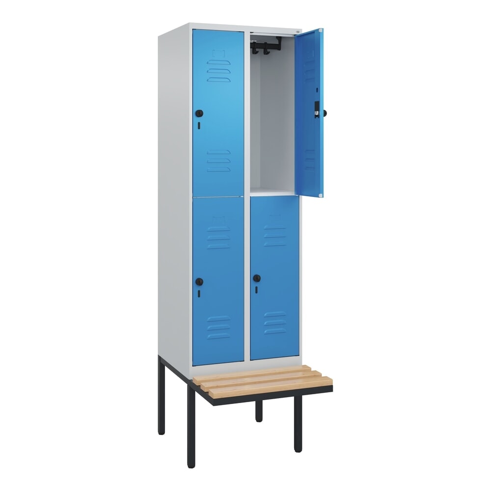 Produktabbildung: C+P Doppelstock-Spind Classic PLUS, 2 Abteile, HxBxT 2.120 x 600 x 815 mm, für Vorhängeschloss, auskragende Bank aus Buche, lichtgrau, lichtblau