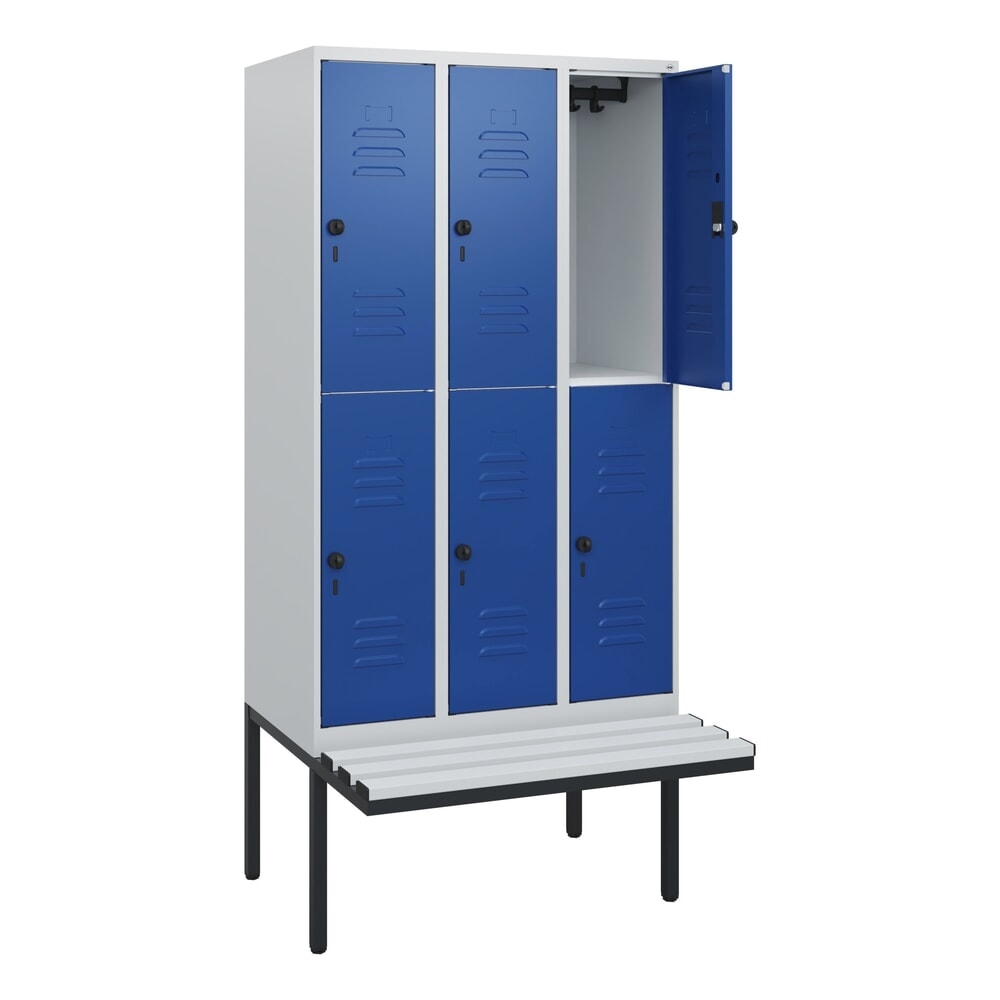 Produktabbildung Nr. 1: C+P Doppelstock-Spind Classic PLUS, 3 Abteile, HxBxT 1.950 x 900 x 815 mm, für Vorhängeschloss, auskragende Bank aus Kunststoff, lichtgrau, enzianblau