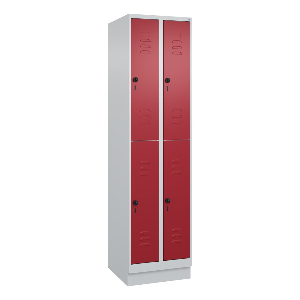 Produktabbildung: C+P Doppelstock-Spind Classic PLUS, Sockel, 2 Abteile, HxBxT 1.950 x 500 x 500 mm, lichtgrau, rubinrot, 4 Fächer, für Vorhängeschloss
