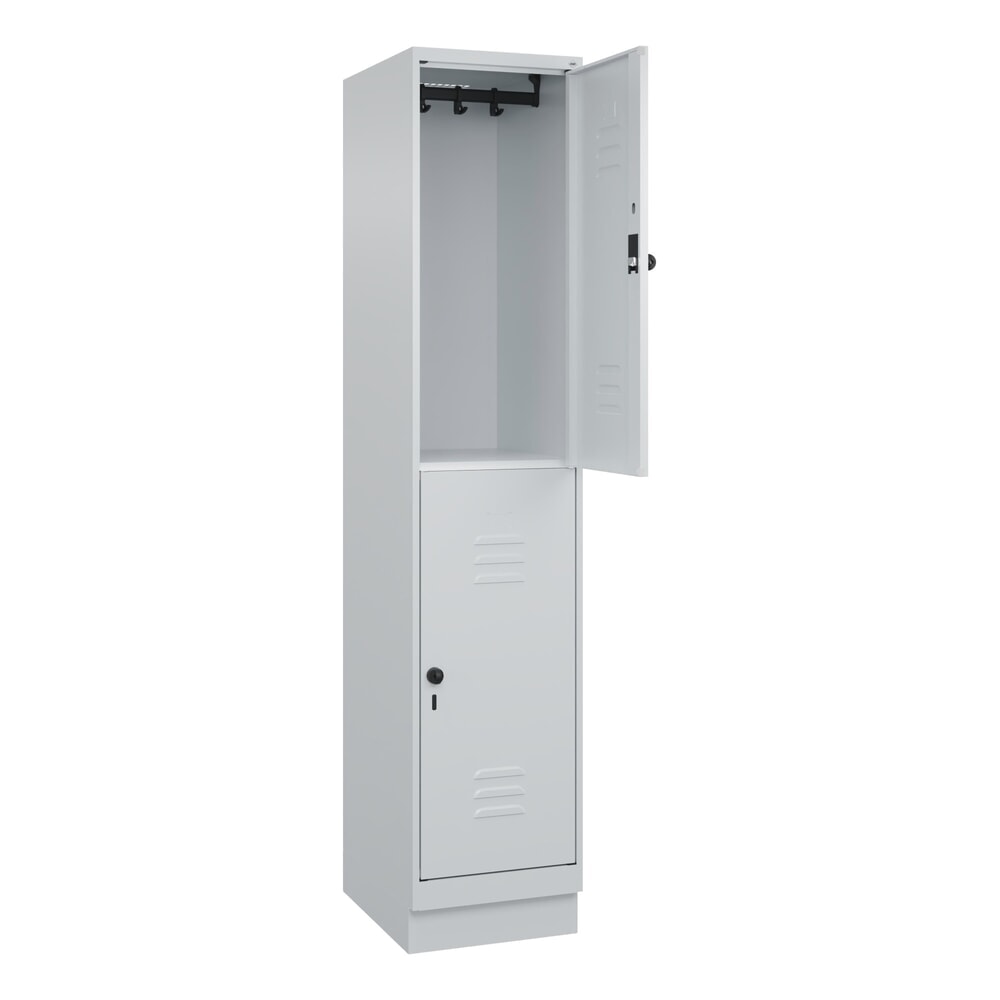 Produktabbildung: C+P Doppelstock-Spind Classic PLUS, Sockel, 1 Abteil, HxBxT 1.950 x 400 x 500 mm, lichtgrau, lichtgrau, 2 Fächer, für Vorhängeschloss