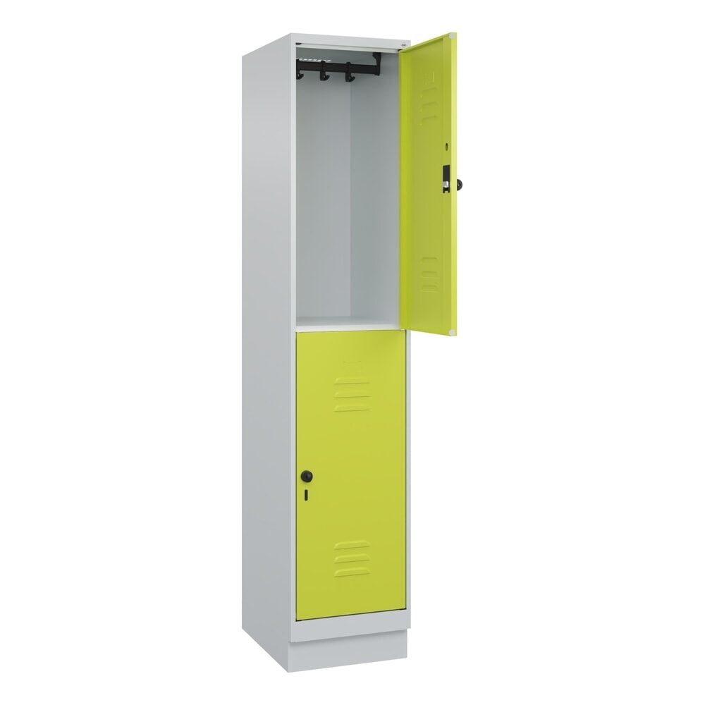 Produktabbildung: C+P Doppelstock-Spind Classic PLUS, Sockel, 1 Abteil, HxBxT 1.950 x 400 x 500 mm, lichtgrau, clowngrün, 2 Fächer, für Vorhängeschloss