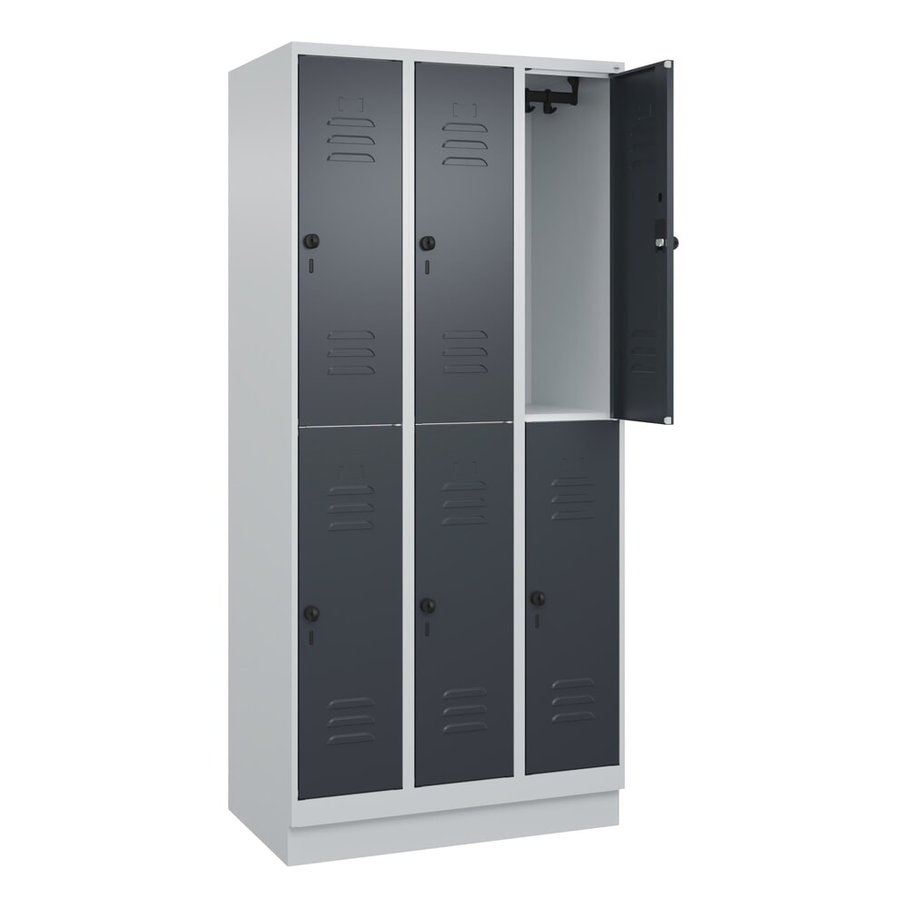 Produktabbildung: C+P Doppelstock-Spind Classic PLUS, Sockel, 3 Abteile, HxBxT 1.950 x 900 x 500 mm, lichtgrau, anthrazitgrau, 6 Fächer, für Vorhängeschloss