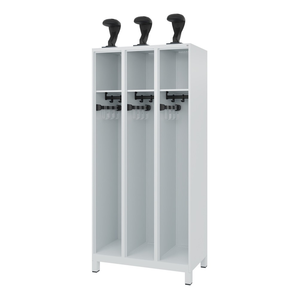 Produktabbildung: C+P Feuerwehrspind EXPERT, Füße, 3 Abteile, HxBxT 1.850 x 900 x 500 mm, lichtgrau, mit Helmhalter
