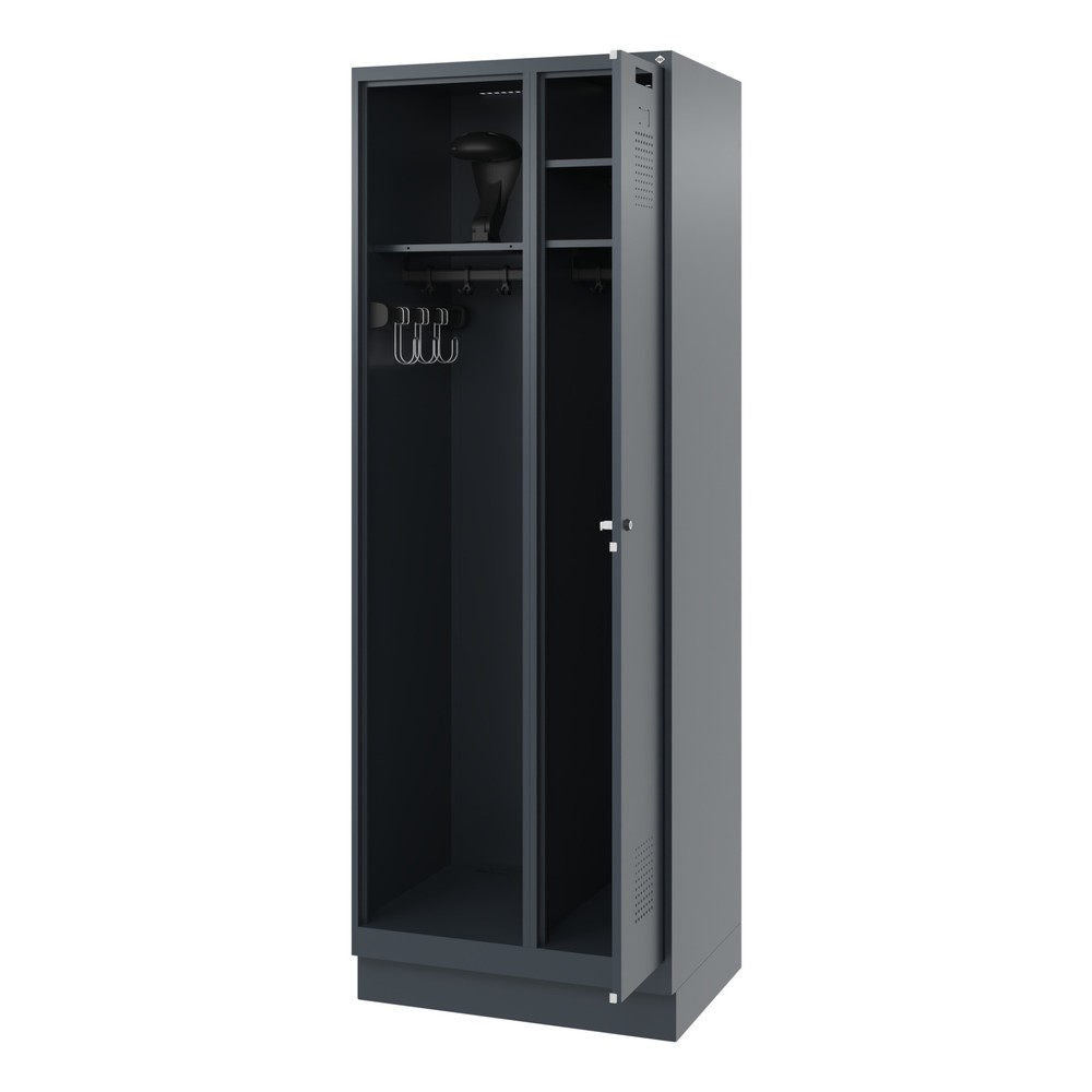 Produktabbildung: C+P Feuerwehrspind KOMBI, Sockel, 1 Abteil, HxBxT 1.850 x 700 x 500 mm, anthrazitgrau, mit Helmhalter