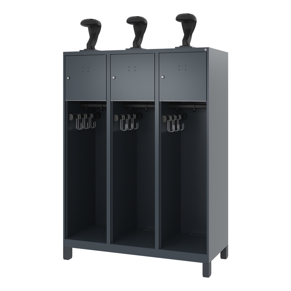 Produktabbildung Nr. 5: C+P Feuerwehrspind YOUNGSTER, Füße, 3 Abteile, HxBxT 1.530 x 1.200 x 500 mm, anthrazitgrau, mit Helmhalter