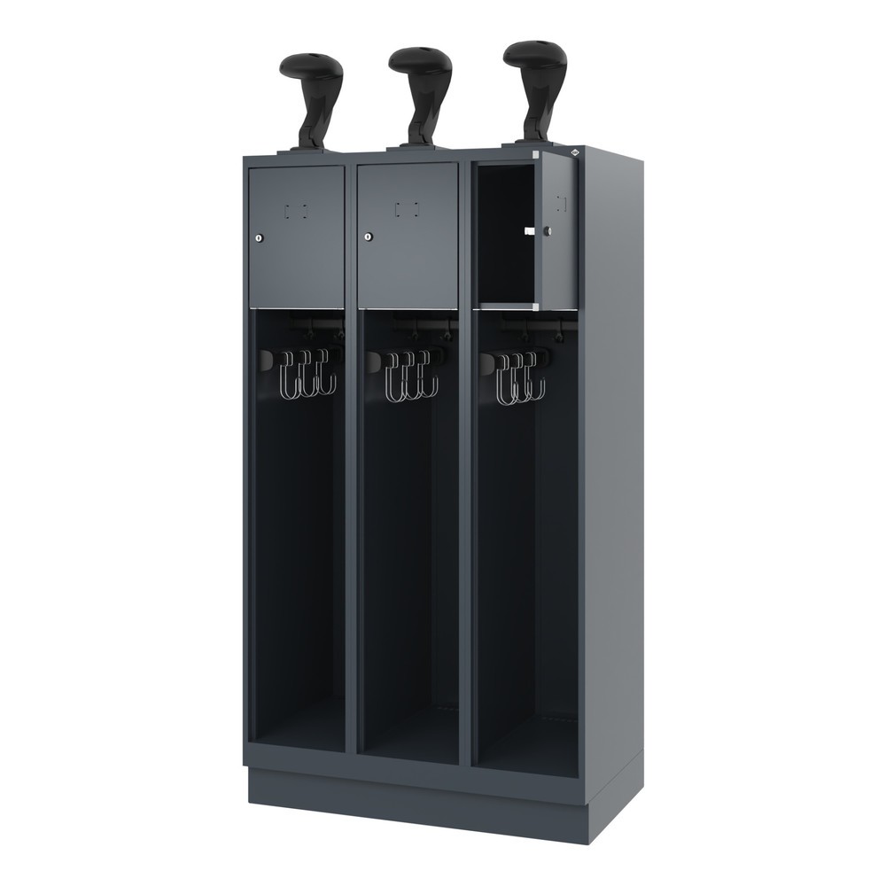 Produktabbildung: C+P Feuerwehrspind YOUNGSTER, Sockel, 3 Abteile, HxBxT 1.530 x 900 x 500 mm, anthrazitgrau, mit Helmhalter