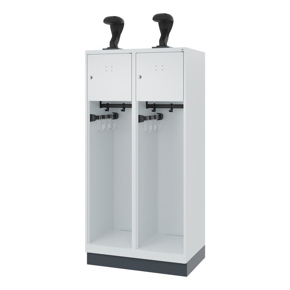 Produktabbildung Nr. 5: C+P Feuerwehrspind YOUNGSTER, Sockel, 2 Abteile, HxBxT 1.530 x 800 x 500 mm, lichtgrau, mit Helmhalter