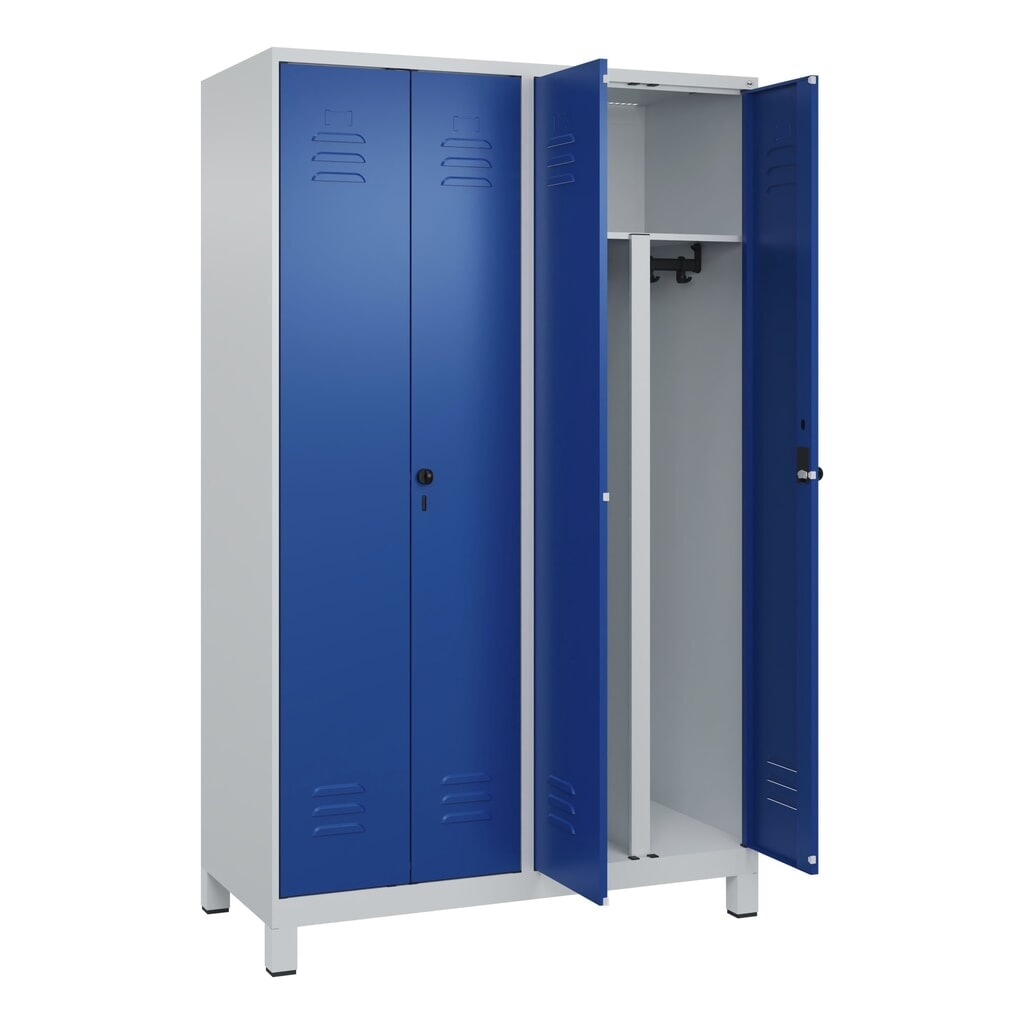 Produktabbildung: C+P PSA Doppel-Spind Classic PLUS, Füße, 4 Abteile, HxBxT 1.950 x 1.200 x 500 mm, lichtgrau, enzianblau, für Vorhängeschloss