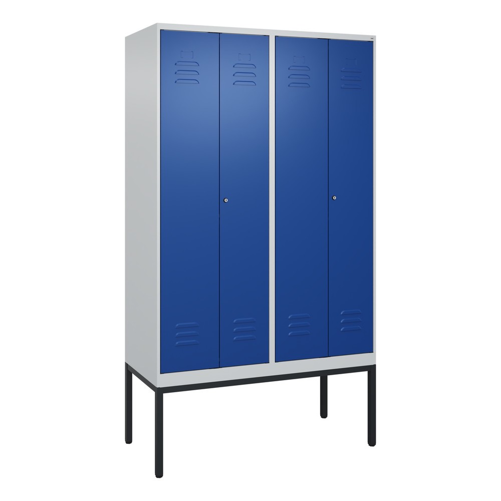 Produktabbildung: C+P PSA Doppel-Spind Classic PLUS, Gestell, 4 Abteile, HxBxT 2.120 x 1.200 x 500 mm, lichtgrau, enzianblau, Zylinderschloss