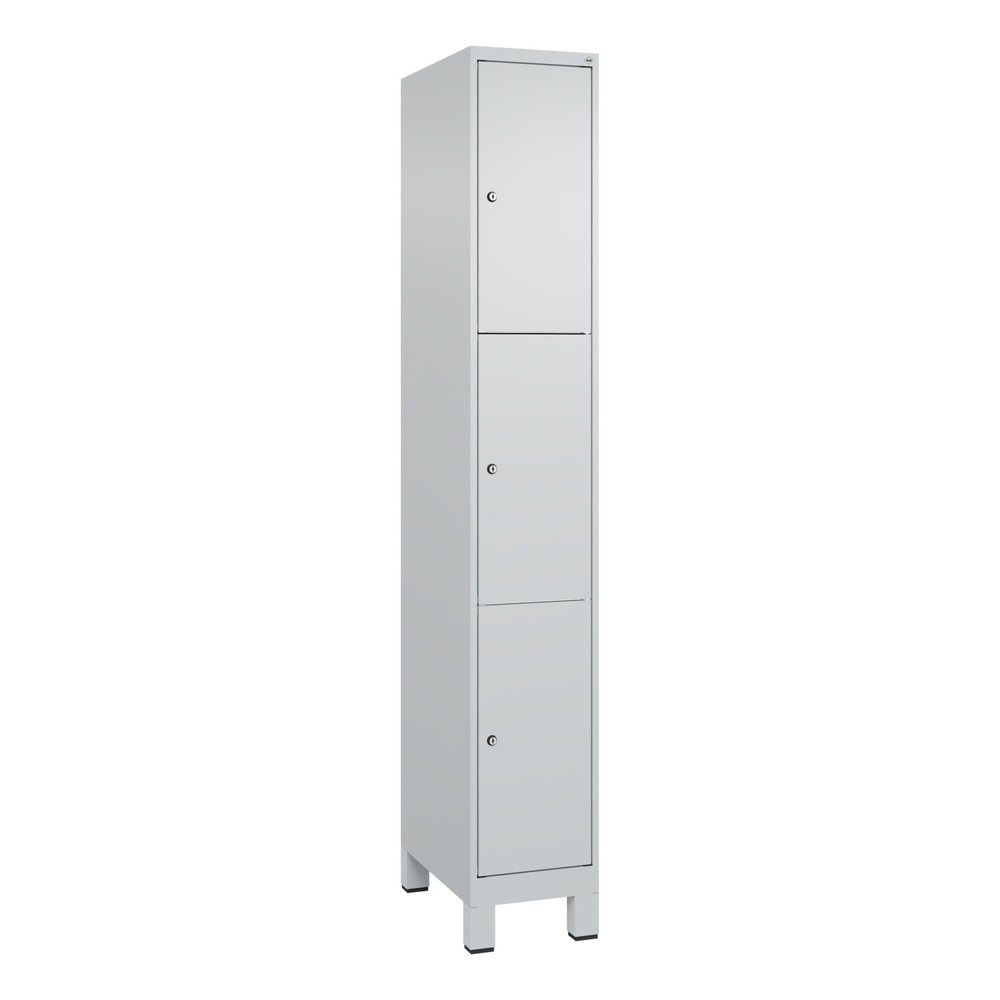 Produktabbildung: C+P Schließfachschrank Classic PLUS, Füße, 1 Abteil, HxBxT 1.950 x 300 x 500 mm, lichtgrau, lichtgrau, 3 Fächer, Zylinderschloss