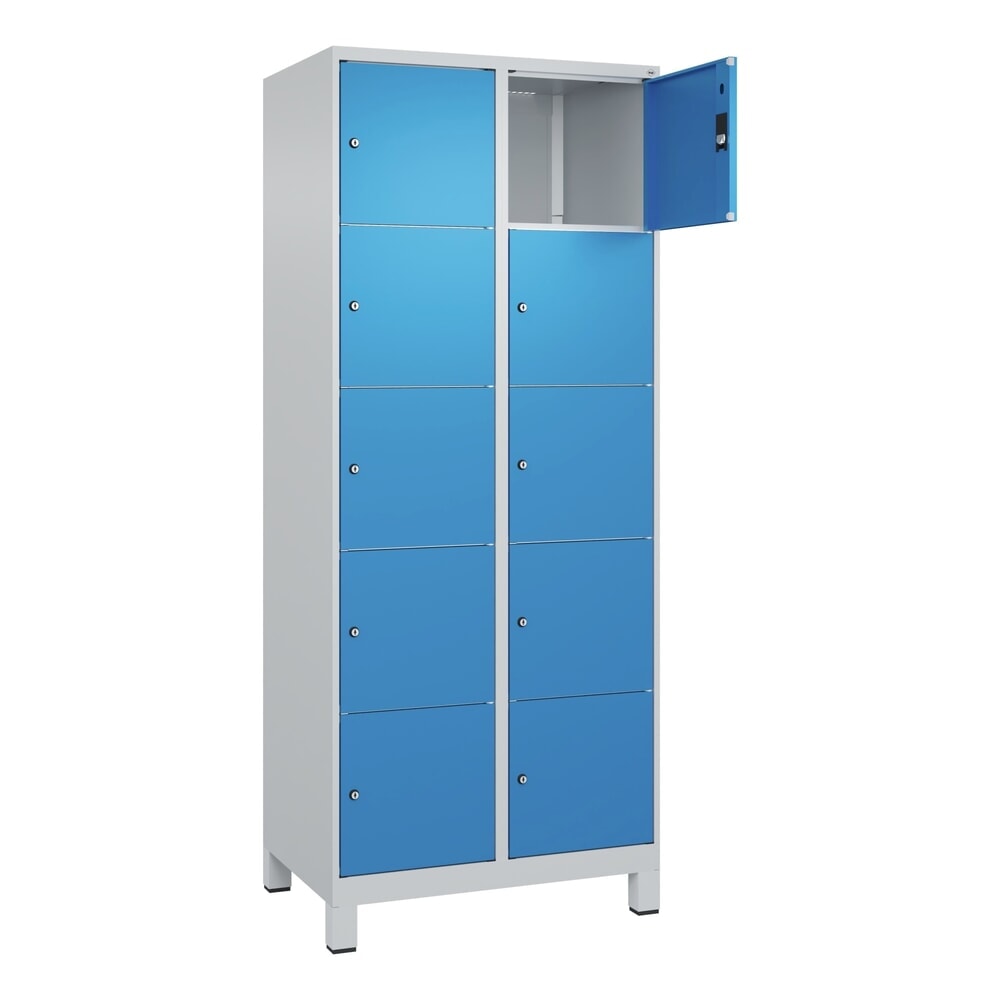 Produktabbildung: C+P Schließfachschrank Classic PLUS, Füße, 2 Abteile, HxBxT 1.950 x 800 x 500 mm, lichtgrau, lichtblau, 10 Fächer, Zylinderschloss
