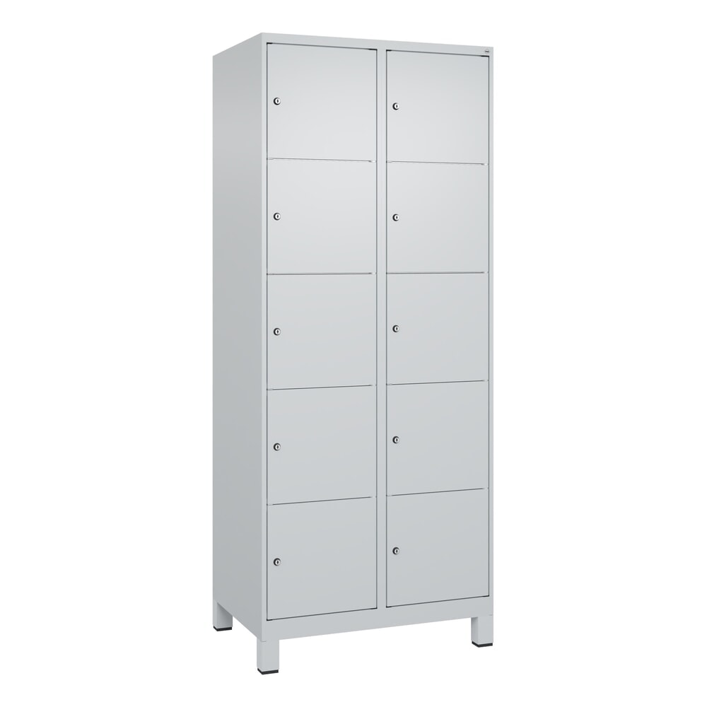 Produktabbildung Nr. 9: C+P Schließfachschrank Classic PLUS, Füße, 2 Abteile, HxBxT 1.950 x 800 x 500 mm, lichtgrau, lichtgrau, 10 Fächer, Zylinderschloss