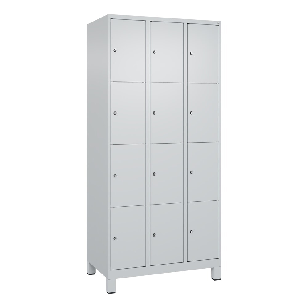 Produktabbildung Nr. 9: C+P Schließfachschrank Classic PLUS, Füße, 3 Abteile, HxBxT 1.950 x 900 x 500 mm, lichtgrau, lichtgrau, 12 Fächer, Zylinderschloss