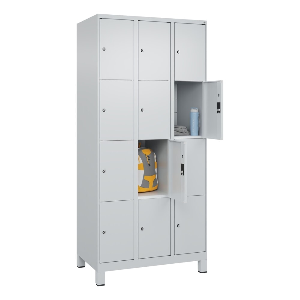 Produktabbildung Nr. 10: C+P Schließfachschrank Classic PLUS, Füße, 3 Abteile, HxBxT 1.950 x 900 x 500 mm, lichtgrau, lichtgrau, 12 Fächer, Zylinderschloss