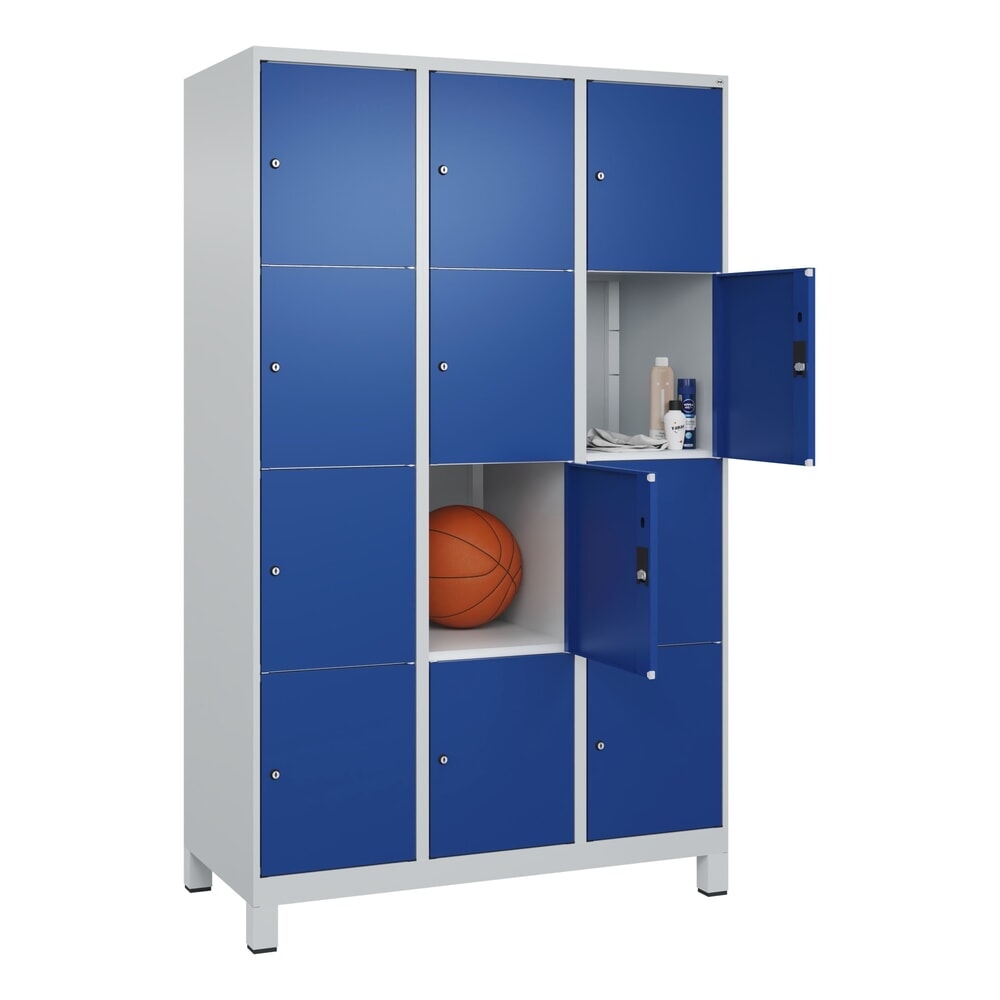 Produktabbildung Nr. 10: C+P Schließfachschrank Classic PLUS, Füße, 3 Abteile, HxBxT 1.950 x 1.200 x 500 mm, lichtgrau, enzianblau, 12 Fächer, Zylinderschloss