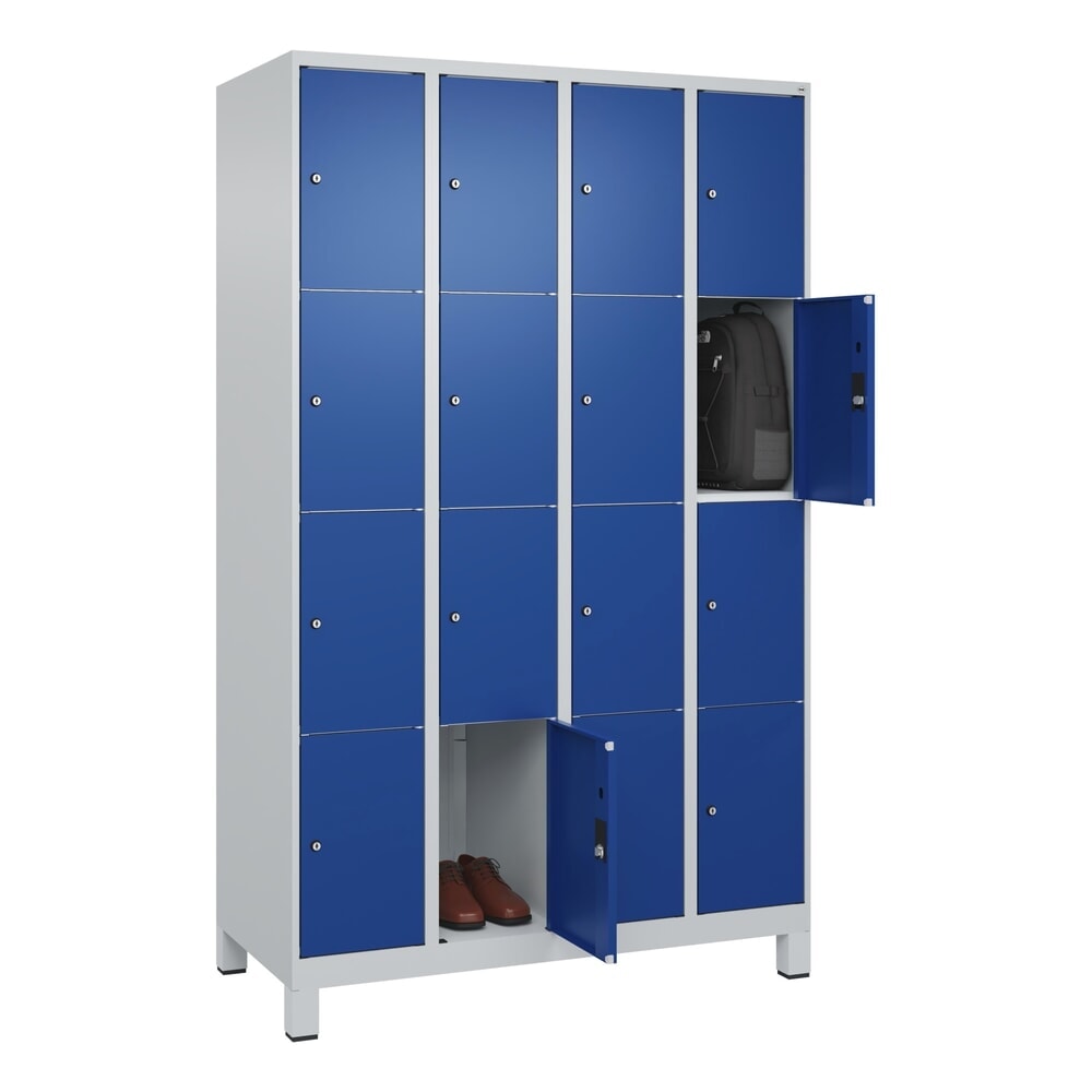 Produktabbildung Nr. 10: C+P Schließfachschrank Classic PLUS, Füße, 4 Abteile, HxBxT 1.950 x 1.200 x 500 mm, lichtgrau, enzianblau, 16 Fächer, Zylinderschloss