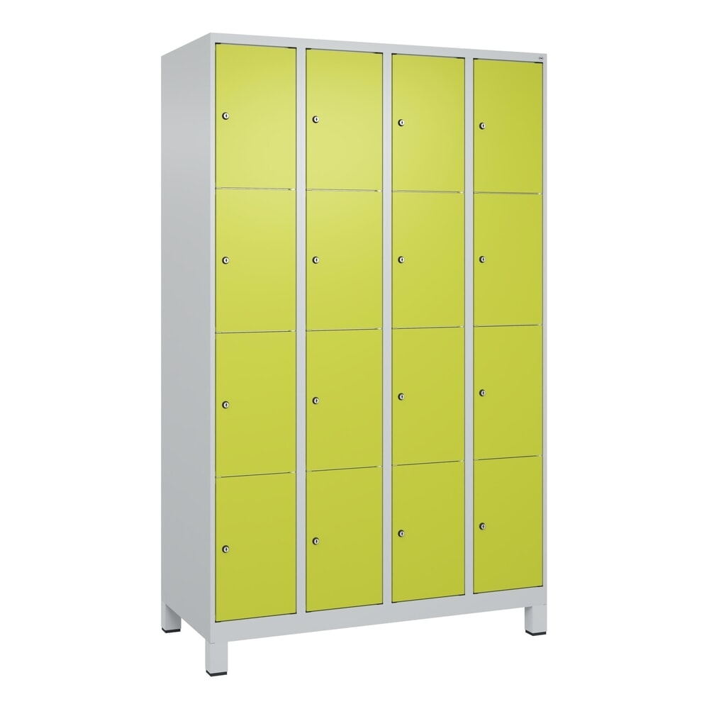 Produktabbildung Nr. 9: C+P Schließfachschrank Classic PLUS, Füße, 4 Abteile, HxBxT 1.950 x 1.200 x 500 mm, lichtgrau, clowngrün, 16 Fächer, Zylinderschloss