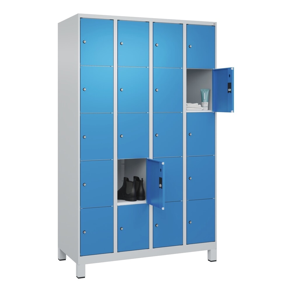 Produktabbildung Nr. 10: C+P Schließfachschrank Classic PLUS, Füße, 4 Abteile, HxBxT 1.950 x 1.200 x 500 mm, lichtgrau, lichtblau, 20 Fächer, Zylinderschloss
