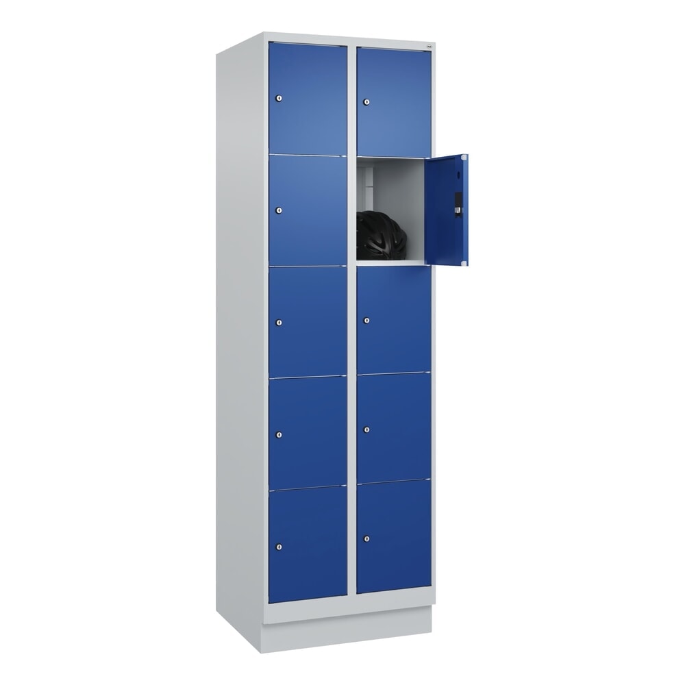 Produktabbildung Nr. 10: C+P Schließfachschrank Classic PLUS, Sockel, 2 Abteile, HxBxT 1.950 x 600 x 500 mm, lichtgrau, enzianblau, 10 Fächer, Zylinderschloss