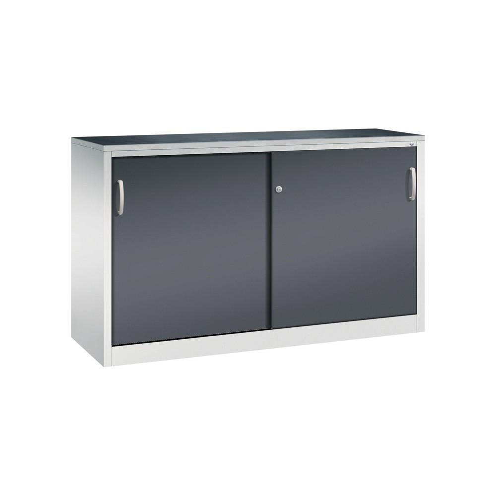 Produktabbildung: C+P Schwerlast-Schiebetürenschrank, HxBxT 1.000 x 1.600 x 500 mm, 2 Fachböden, lichtgrau, schwarzgrau